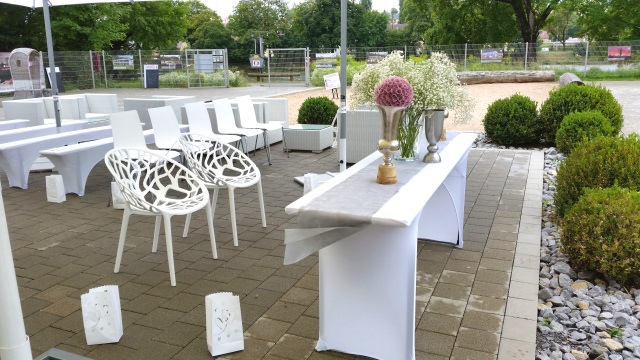 Freie-Trauung-3-640x360-1 (1)